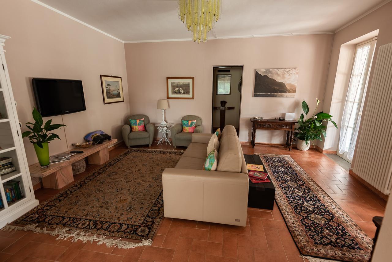 Room&Breakfast Villa Angela Sala Baganza Exterior photo